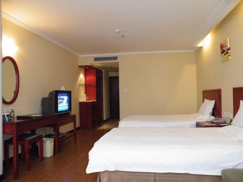 Greentree Inn Guiyang Penshuichi Business Hotel Rum bild